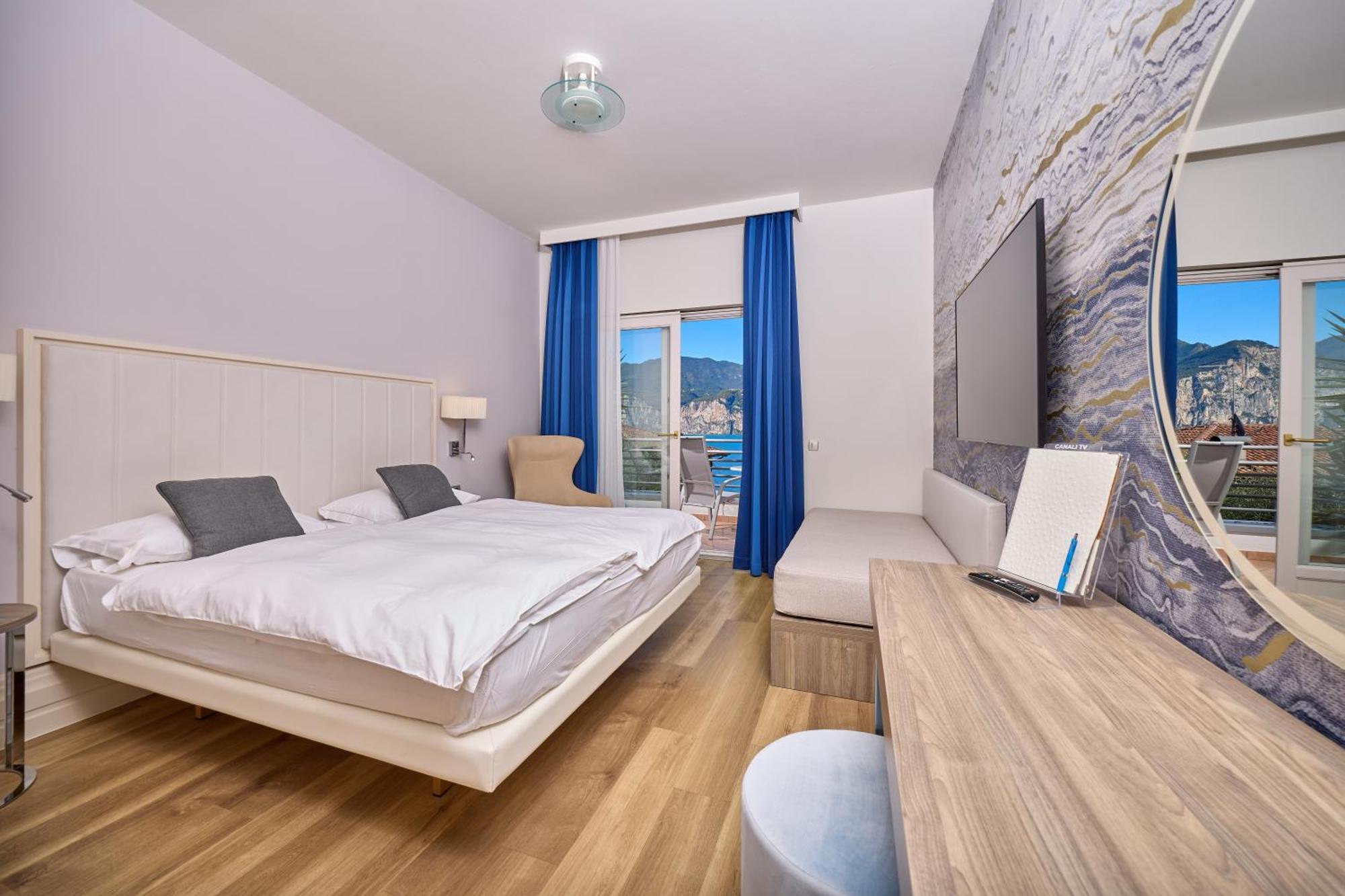 Capri Hotel 3*