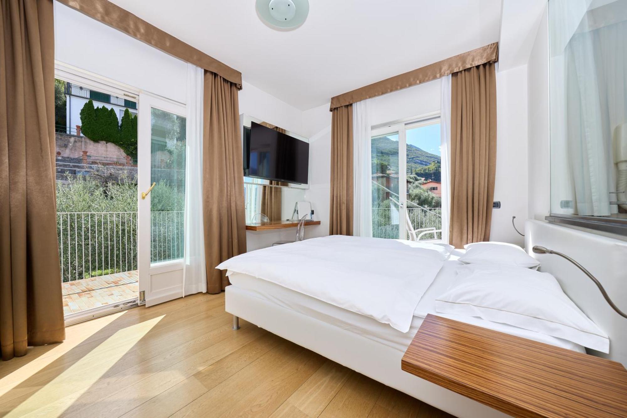Capri Hotel 3*
